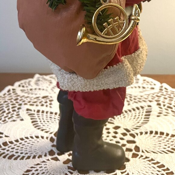 Two VINTAGE "POSSIBLE DREAMS" Clothtique Santas, Collectible Santas - Picture 5 of 14